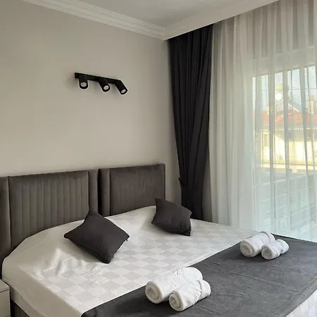 Lilia Homes Daire